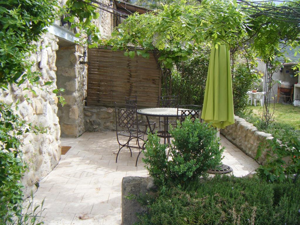 La Nichoule Villa Rosières Стая снимка